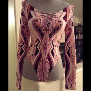 Free people women’s pink bodysuit shirt XS
